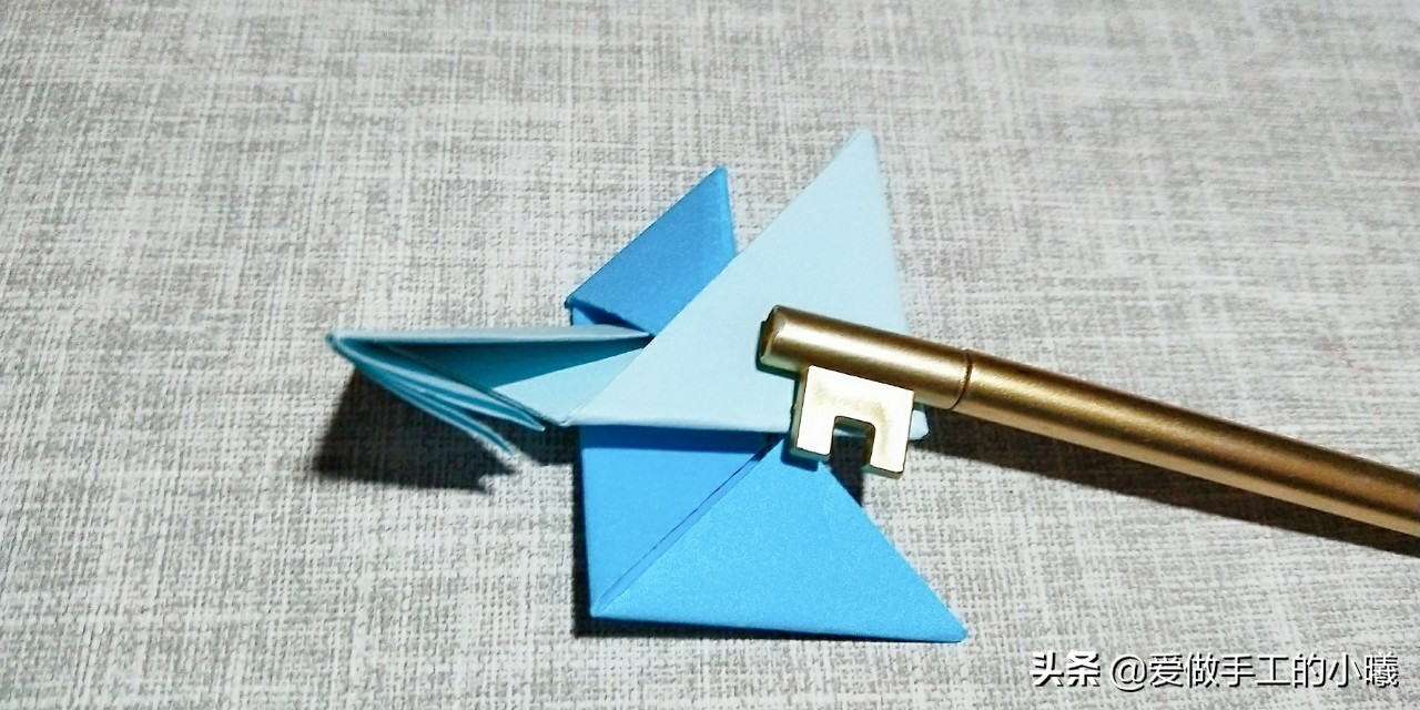 童年飞镖折纸,简单又好玩儿的折纸飞镖