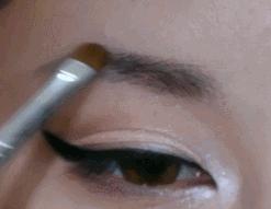 初学眉毛怎么画才能根根分明,新手画眉毛的技巧和方法