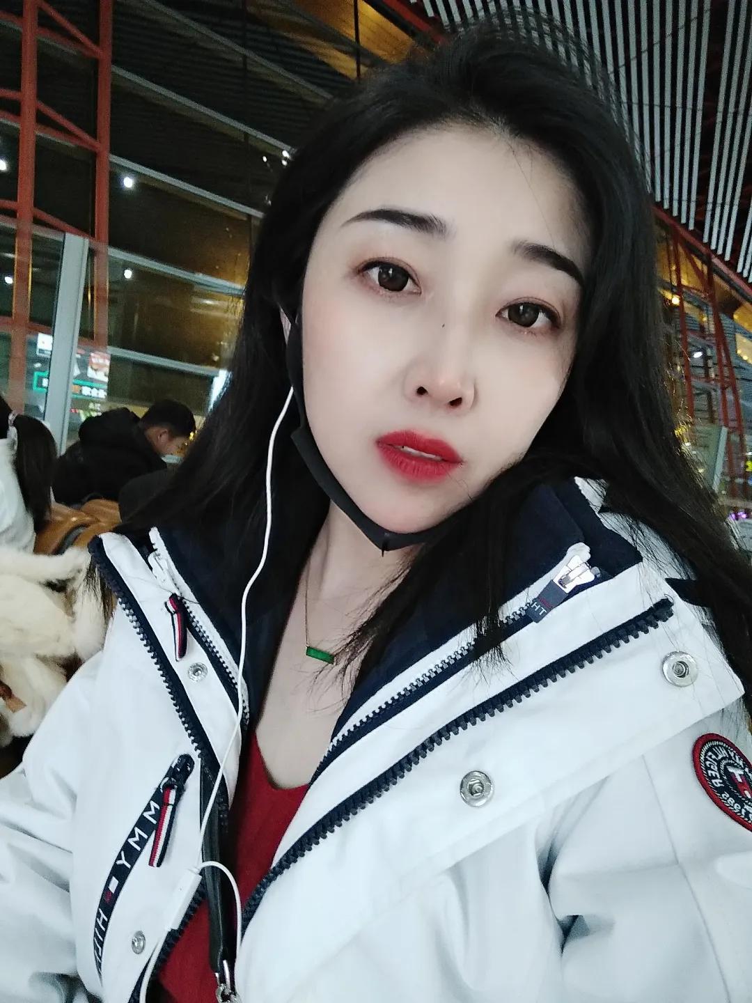 自然而然展览,自然而然女生版