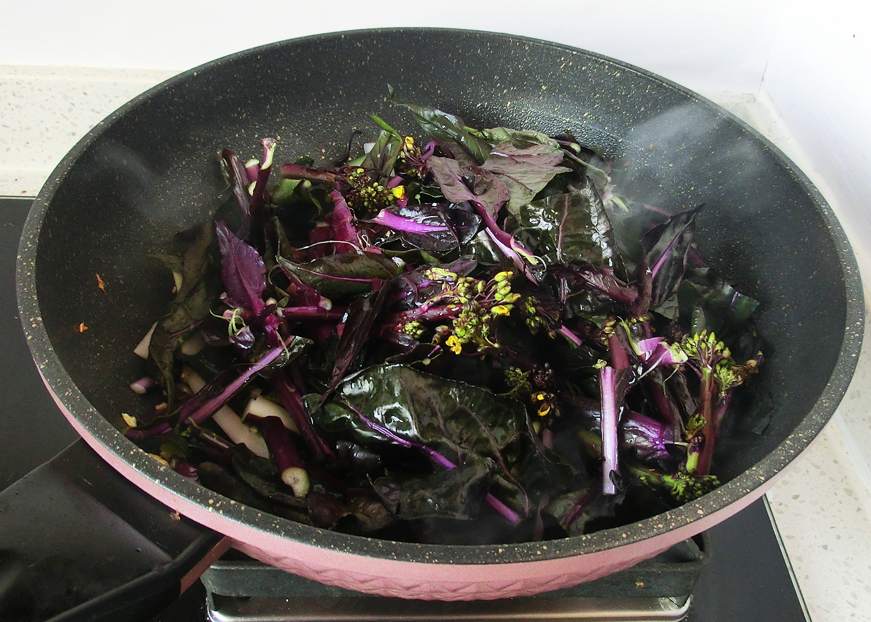 吃维c能提高免疫力对抗甲流吗,维生素A主要是有哪些功效