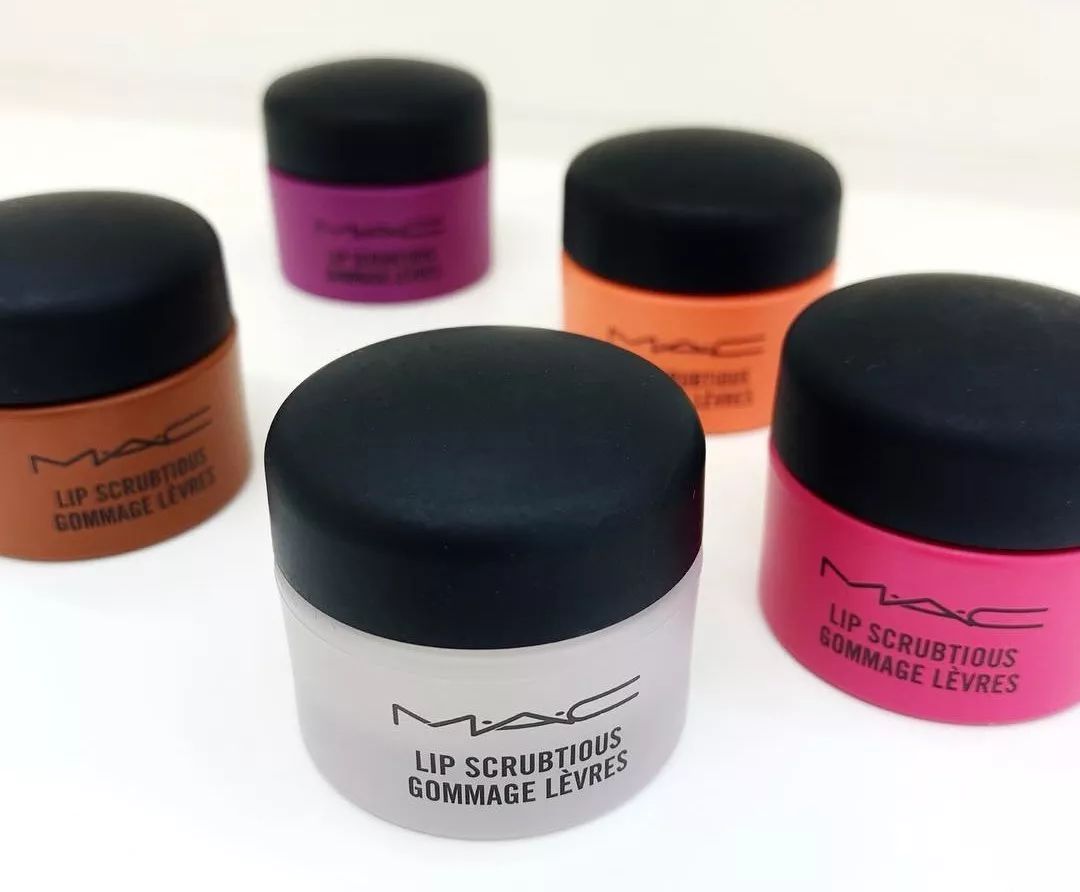 冬天不护唇，什么神仙色号都救不了你