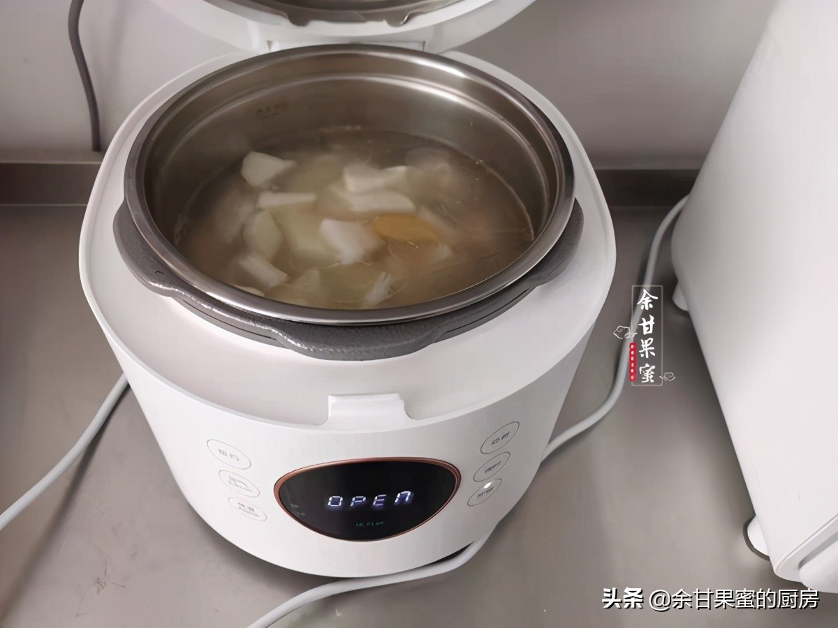 干贝排骨萝卜煮粥的做法大全,排骨干贝萝卜汤的做法