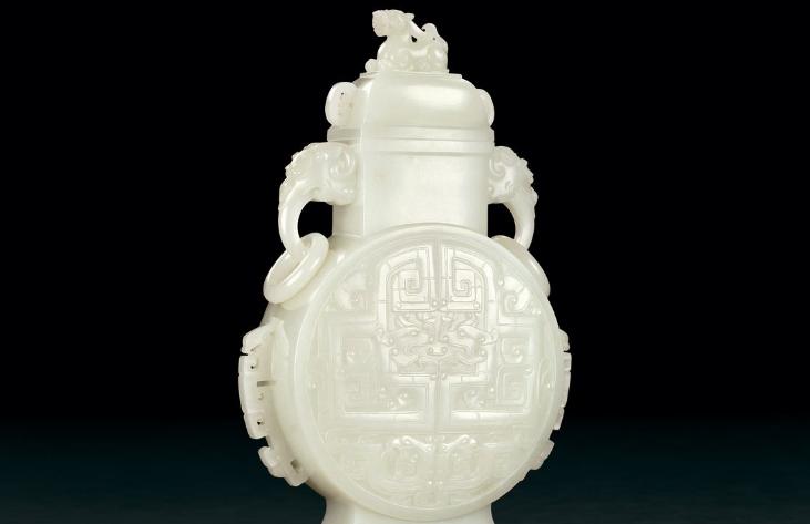 市价二三百块钱的玉镯是真玉石吗,克价超过黄金的文玩