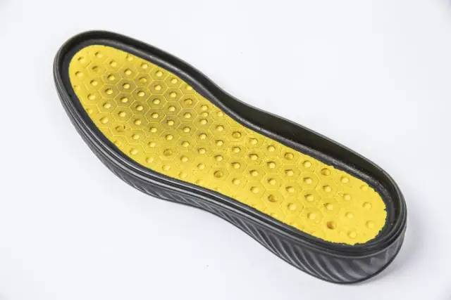 皮鞋男士真皮梦特娇,既休闲又舒服的皮鞋