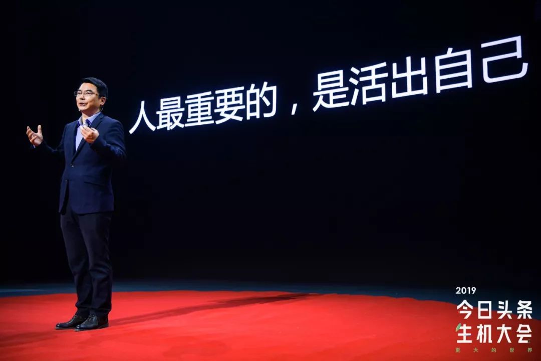 调查了450个创业案例后，这位老师整理了一份《创业防坑指南》