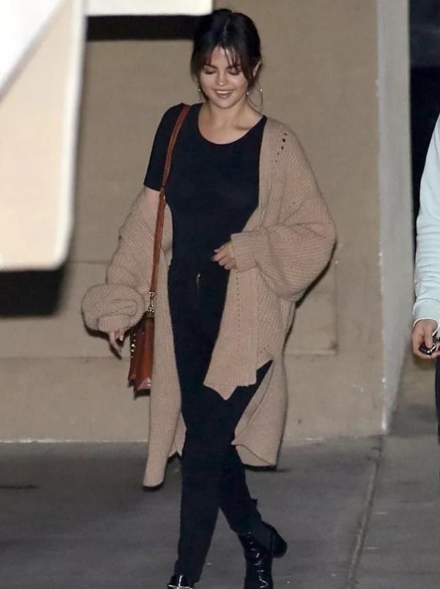 selena穿搭风格,selena夏季穿搭