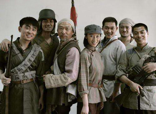 抗日战争时一个老兵多么珍贵,一老兵用纸造枪