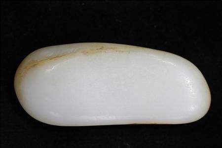 这10种文玩都是违禁品最好别碰,这5种文玩核桃千万不要买