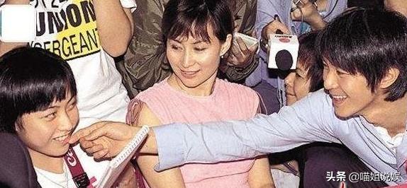 香港第一小三,香港第一女神刘銮雄