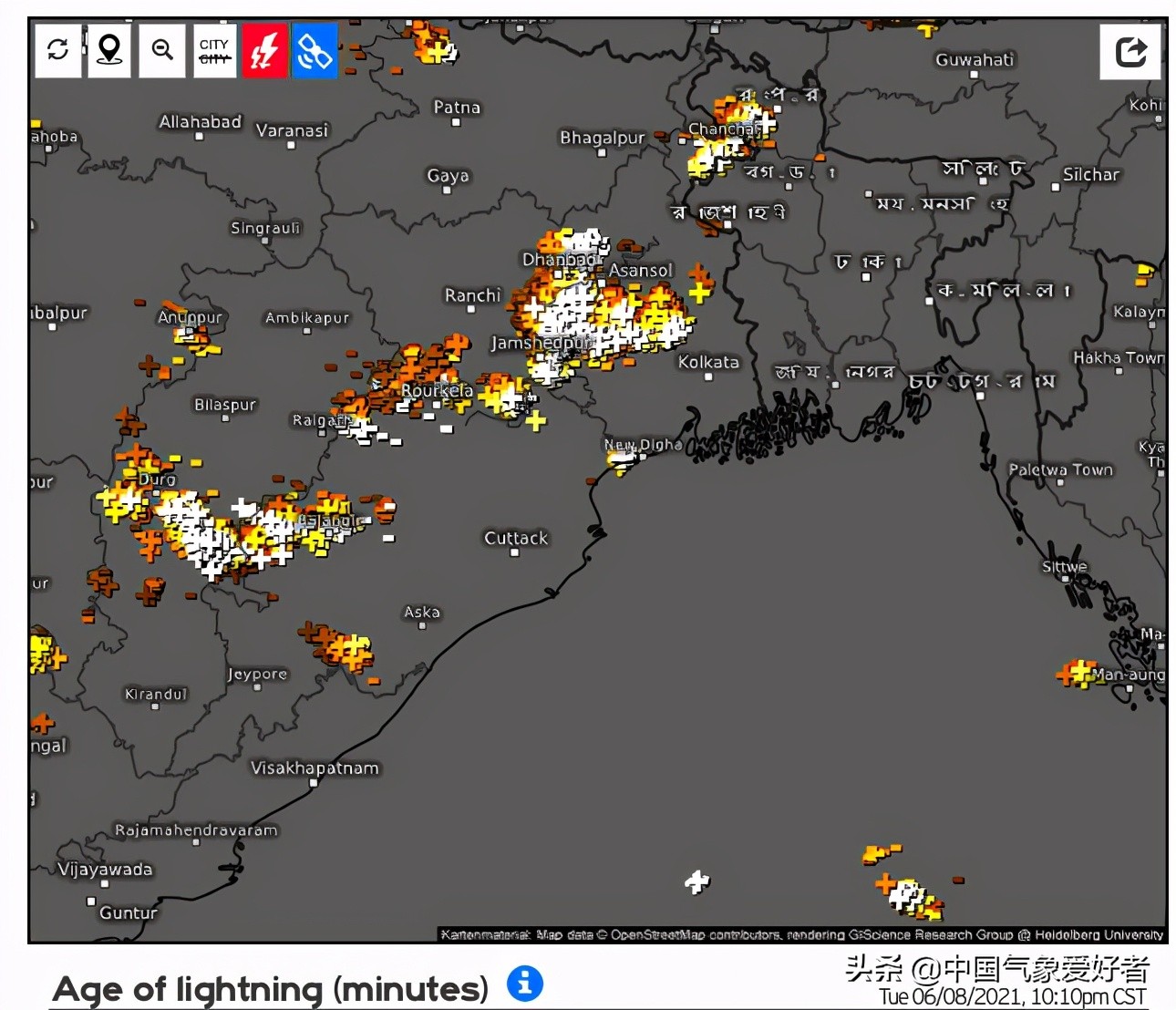 印度一场闪电劈死了多少人,印度季风气候原因