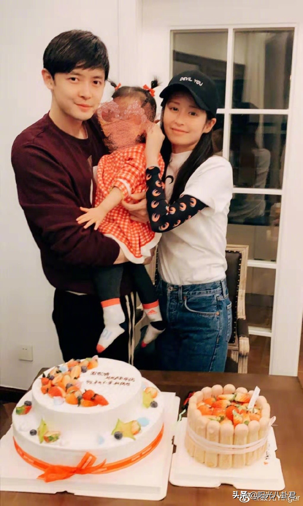 颖儿晒娃,颖儿小月亮正面照