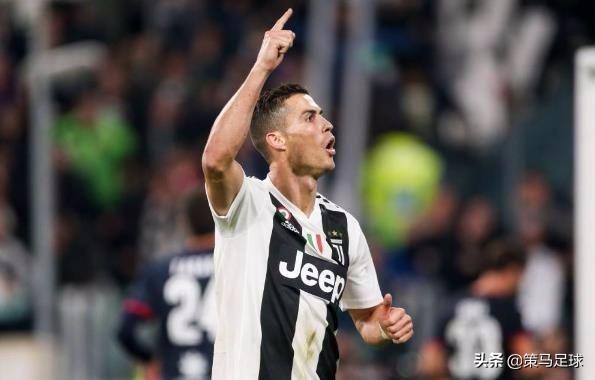 足坛过人神技,足坛神奇换人