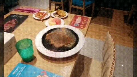 69元/人！测评桥北首家牛排无限量自助餐厅，老板还是太年轻…