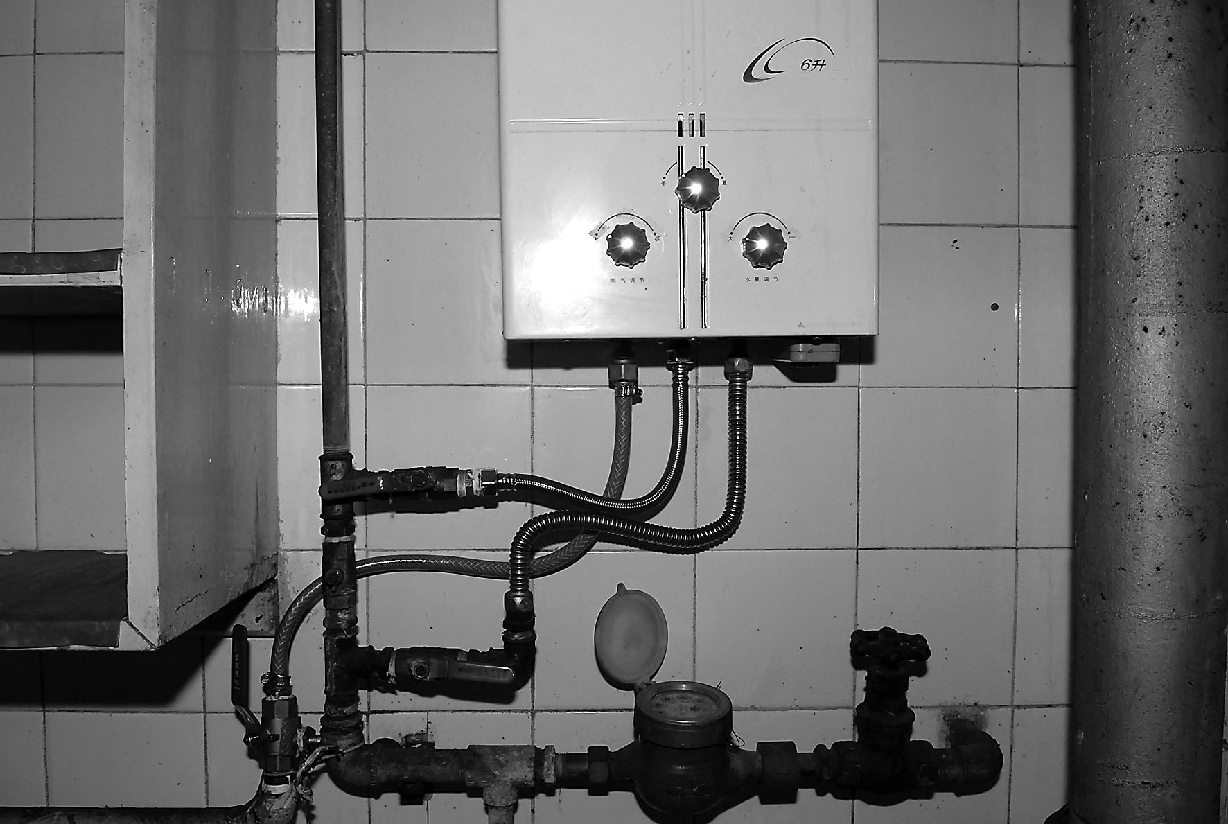 燃气热水器咋买专家说一下,购买燃气热水器教会你6个技巧