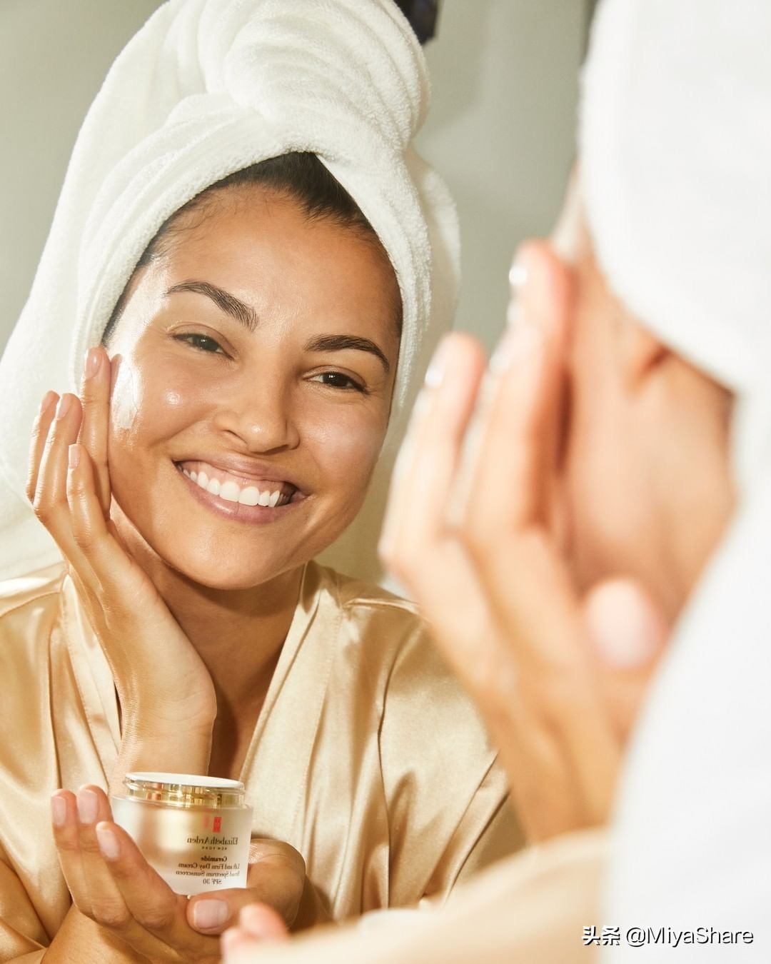 化妆水越粘稠越好？兰蔻粉水凭这点骗了多少人？化妆水到底怎么选