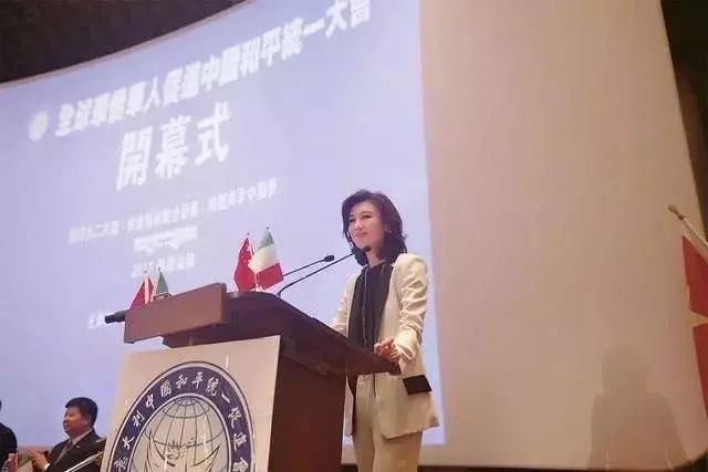 41岁宛如少女，这个“董卿的接班人”我爱了​