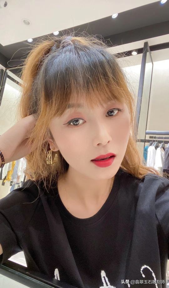 结婚三金选择黄金还是彩金,结婚金首饰怎么挑选