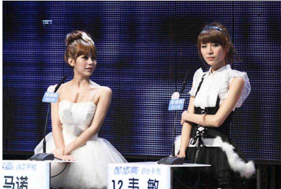 当年坐宝马哭的女孩现在怎么样了,当年宁愿坐在宝马里哭的女孩