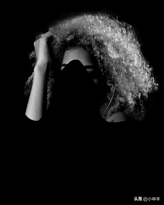 ps抠图18个金发女孩,ps抠图女生头发