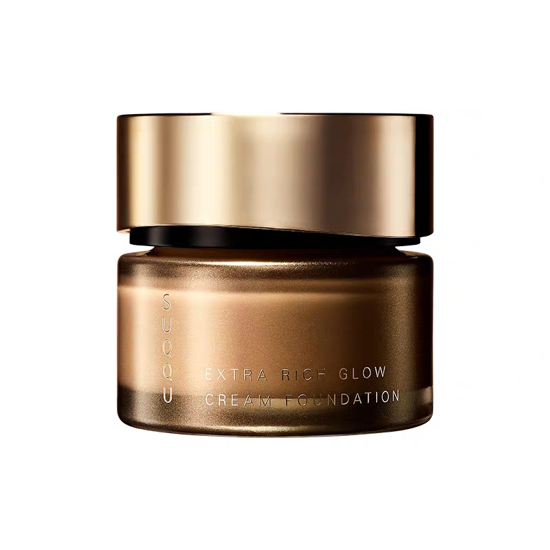 粉底液的护肤方法,雅诗兰黛粉底液适合油皮还是干皮