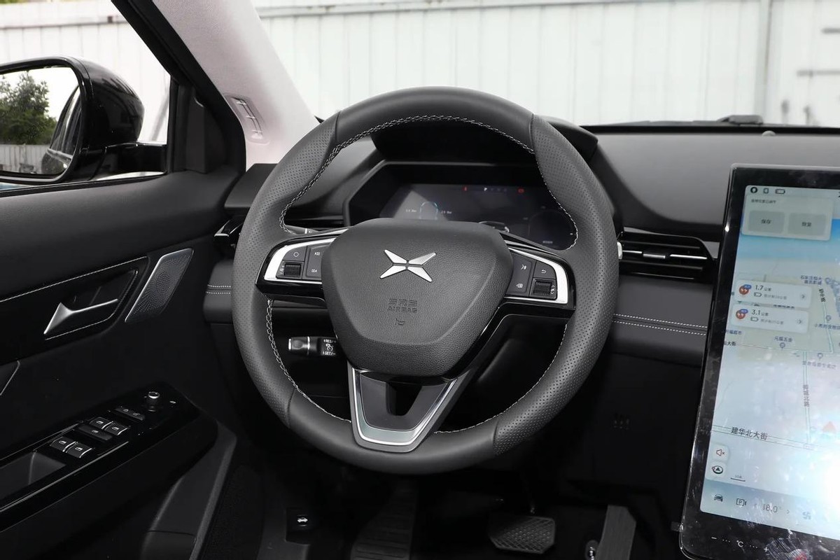 小鹏g3i460n与比亚迪宋plusev,小鹏最新suv曝光