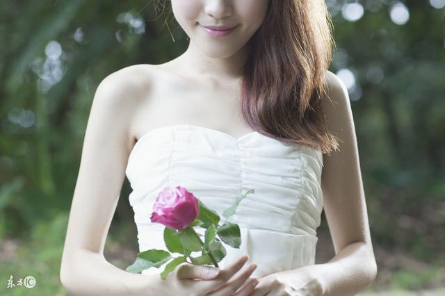 小说：面对痛苦的女儿，面对失去人生意义的女儿，当娘的能怎么办