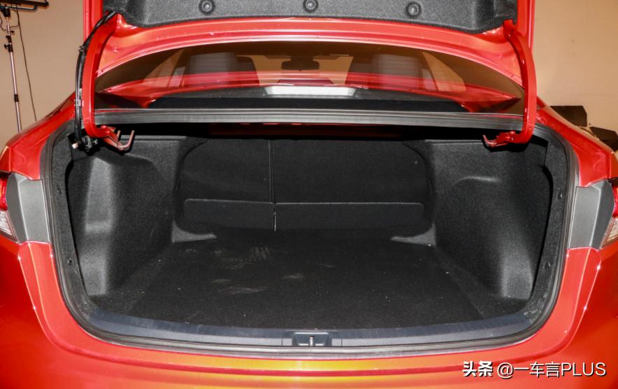 4个月卖出8万多辆,搭载1.2T发动机的雷凌,为何有如此高的销量?