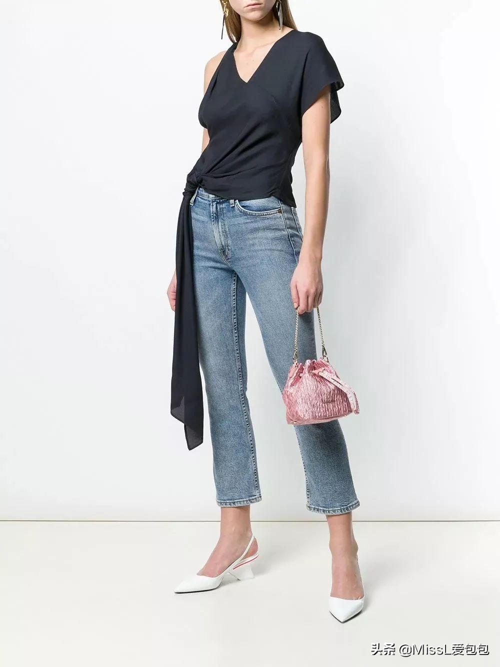 天热了来买新衣裳,天热又该买衣服了的句子