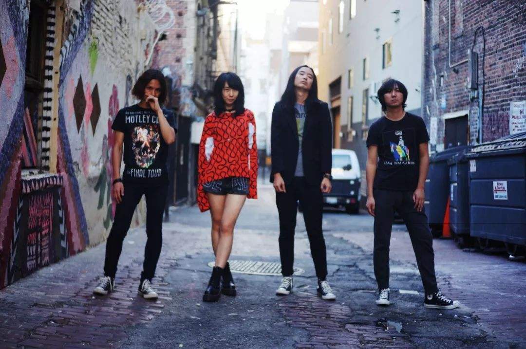 彭磊说新裤子,新裤子彭磊说大张伟