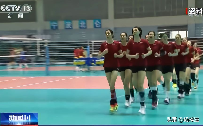 郎平场边霸气指导全过程,郎平带龚翔宇参加奥运会