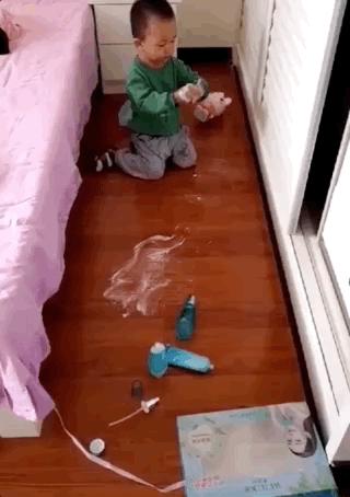 比养孩子还艰难,比照顾小孩还要累