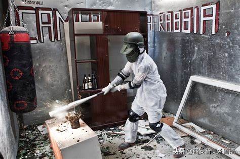 意大利又新增一家“发泄屋”！为愤怒的你提供私人空间