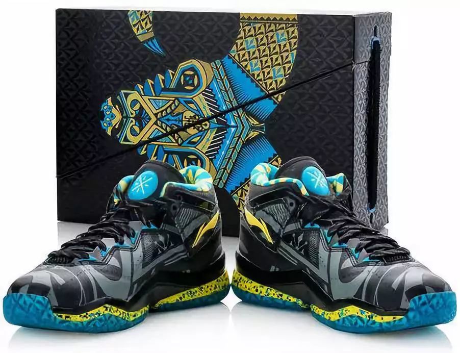 aj34八村塁樱花实战测评,aj35八村塁版本测评