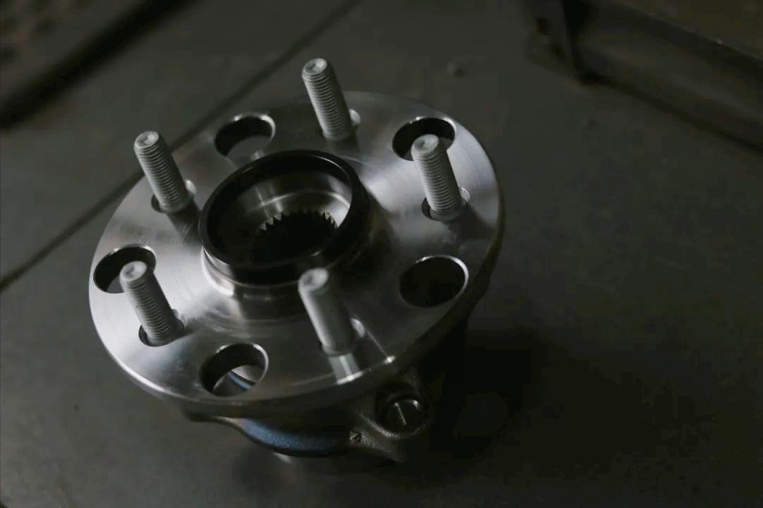 怪兽汽车翻新地址,怪兽修车翻新奥迪q7