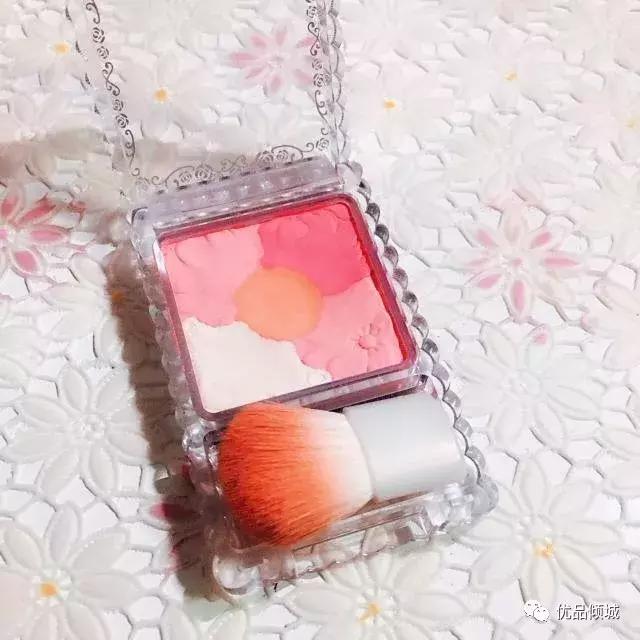 必买的日系彩妆,15款平价眼影