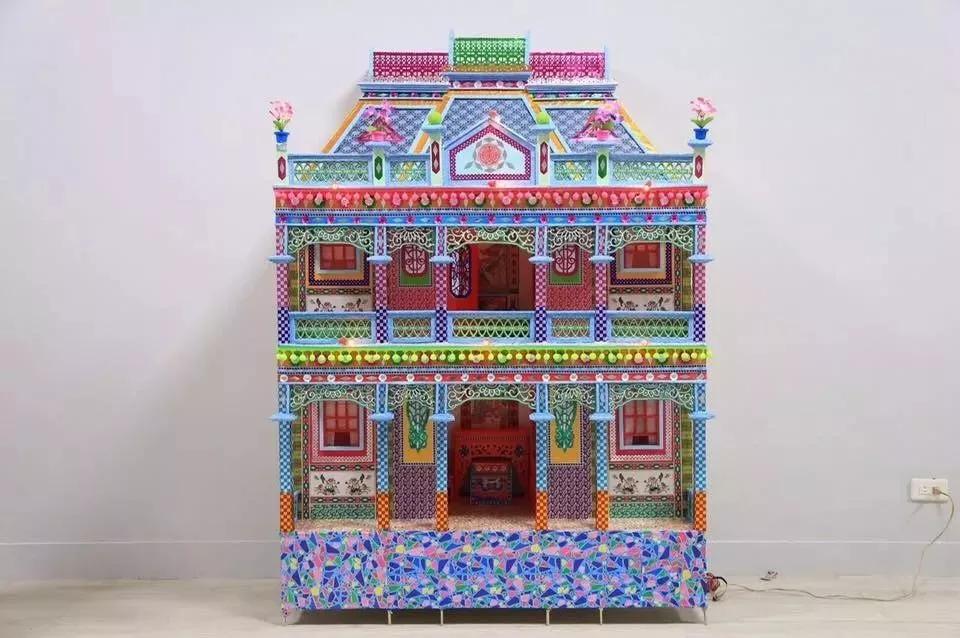 中国人烧给死人的纸扎，登上巴黎设计周，还被法国的博物馆收藏？