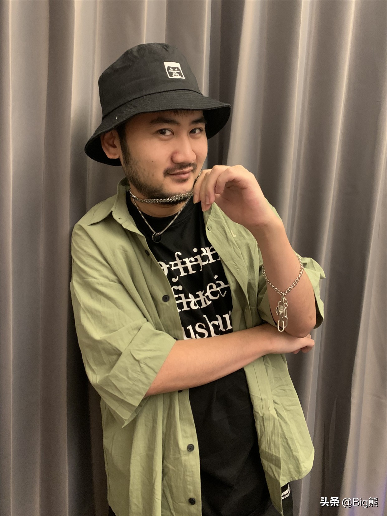 茄子粉丝突破500万,茄子直播首秀挣了多少钱