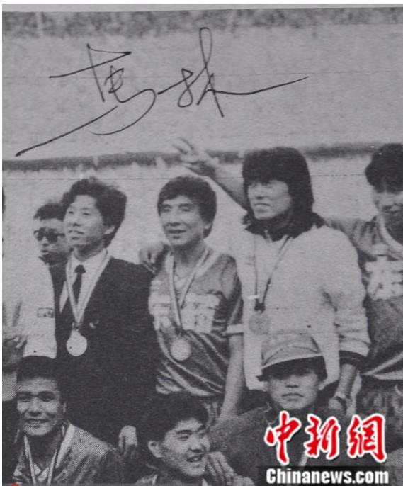 没有挣扎也没有眼泪：中国足球十冠王，默默死去