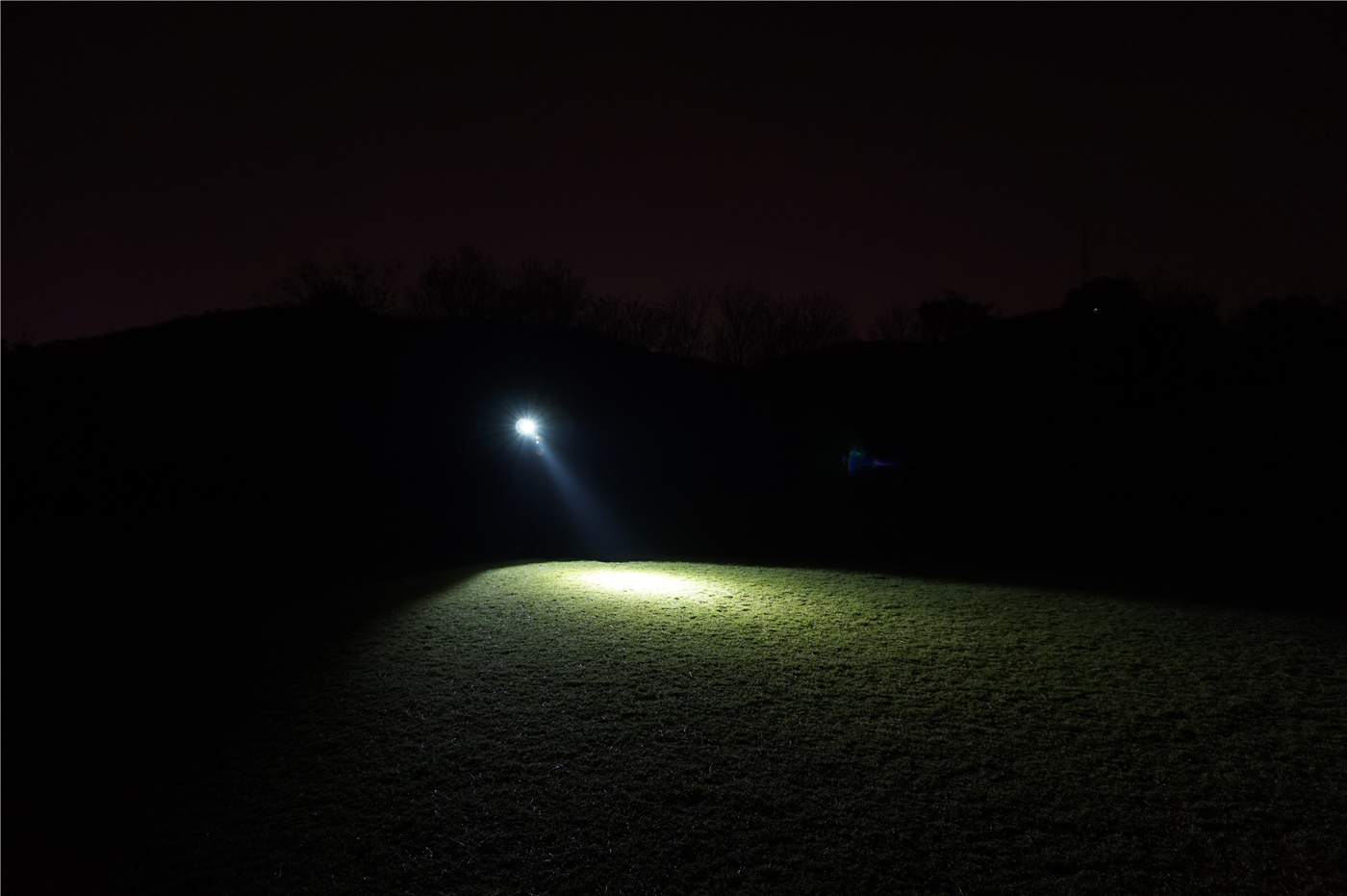 和纳丽德p80差不多的手电,手电王纳丽德p80夜间评测