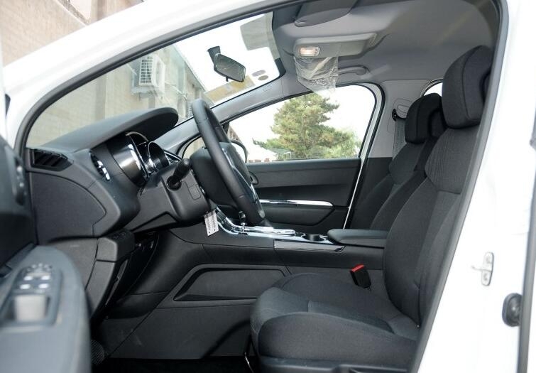 13款途观与13款标致3008对比,比大众途观好的车