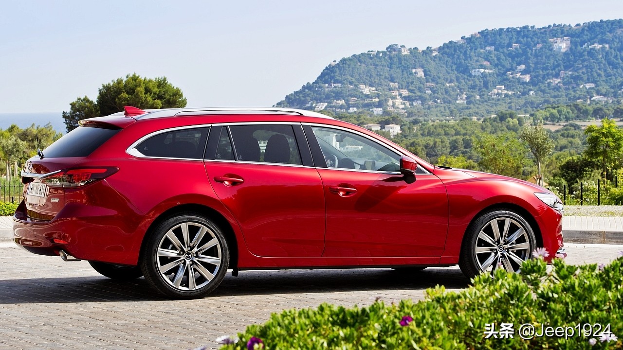 欧洲4S店实拍系列之Mazda,1---马3，我眼里最帅的两厢车