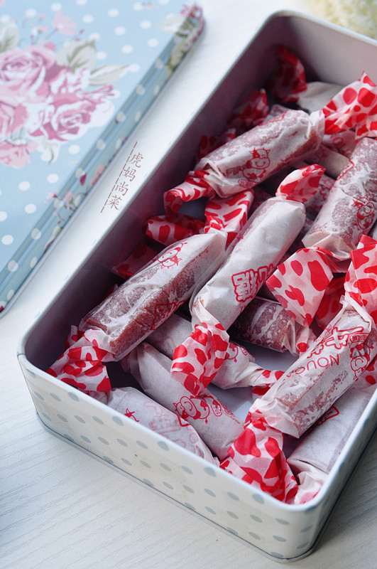 山楂怎么选不酸,什么品种的山楂最酸甜好吃