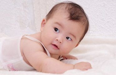 新生儿急惊怎么处理,如何安抚新生儿惊跳