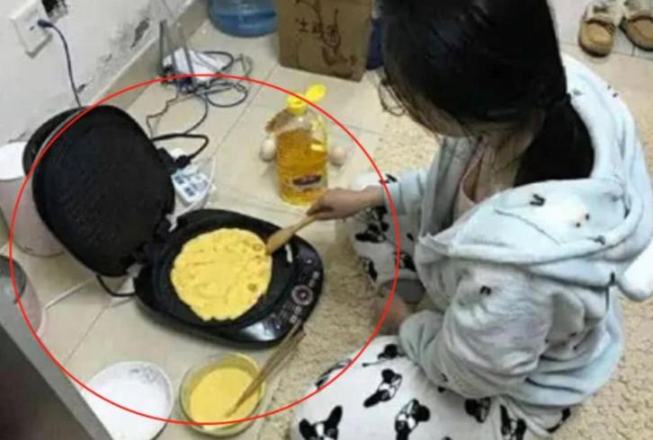 女生宿舍查违禁品太辣眼,宿舍查违禁品会遇到哪些问题