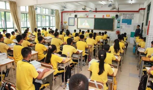 开学啦元气满满迎接新学期到来,见证奇迹的时刻开学