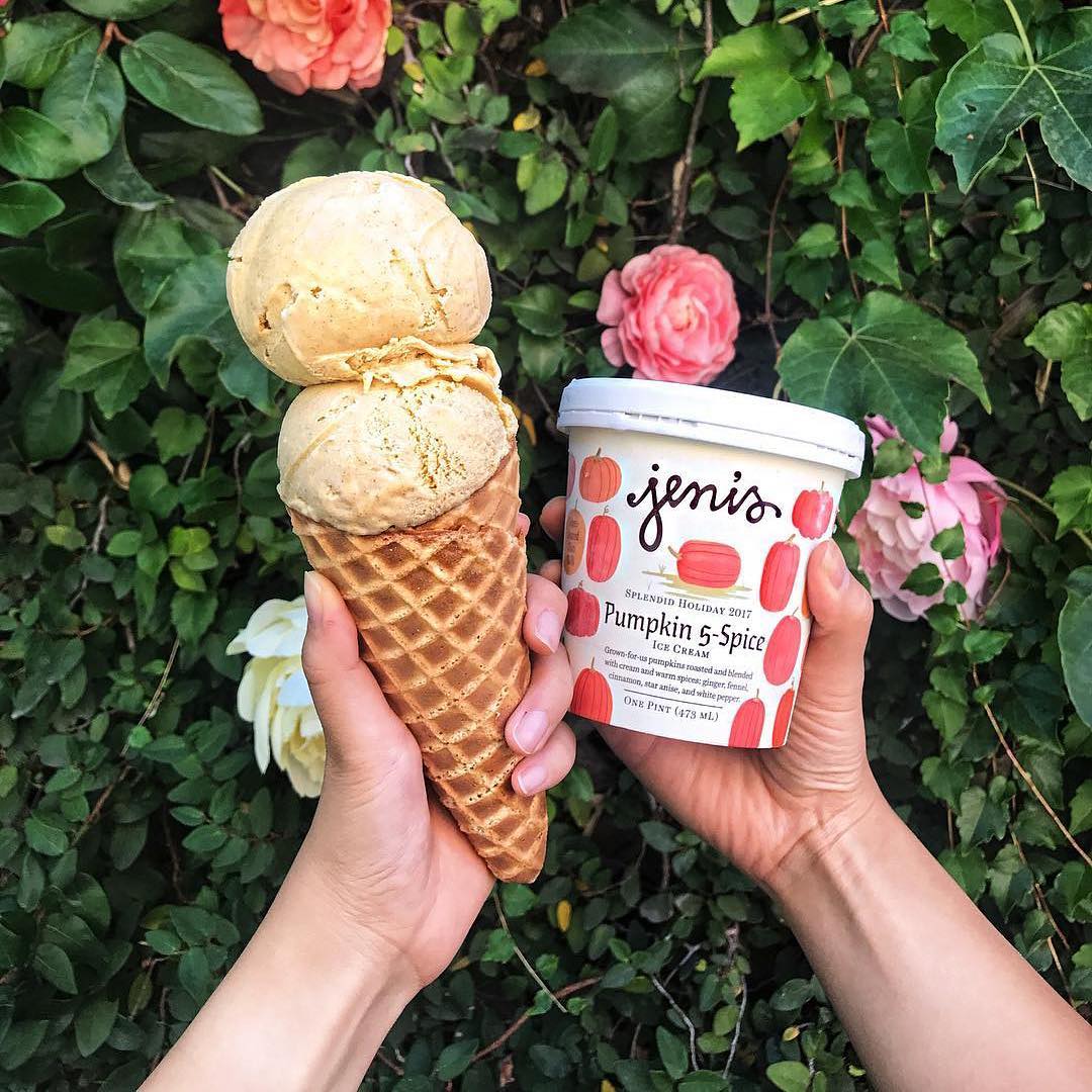 冬天冰淇淋店怎么营销,卖冰淇淋的诀窍有哪些呢