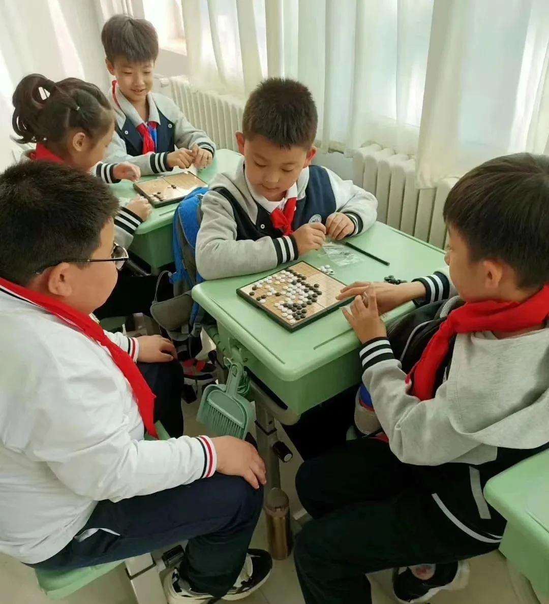 小学有特色的社团活动课,胶州市第六实验小学运动会