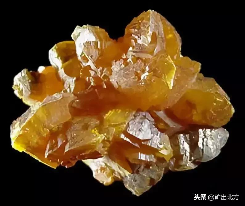 看到哪些标志要远离呢,看到这几种东西千万不要捡