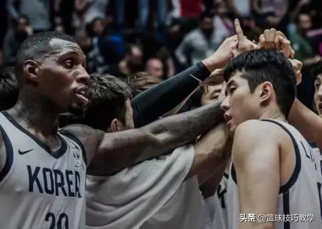 中国男篮身高超2.20米以上的球员,中国男篮各个位置平均身高