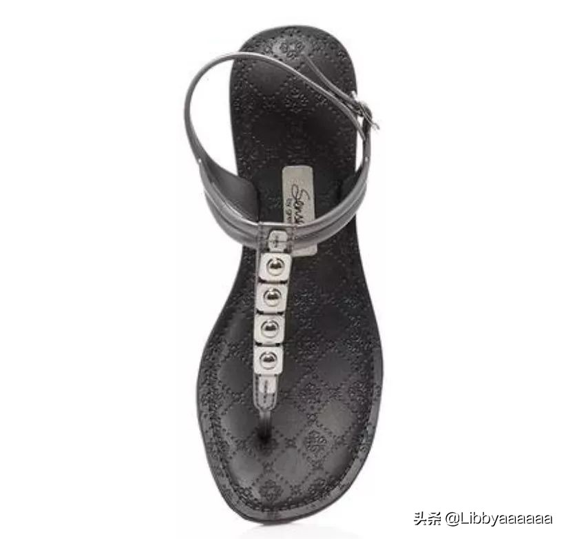 好物分享宝宝学步凉鞋,入手一双又软又舒服的凉鞋